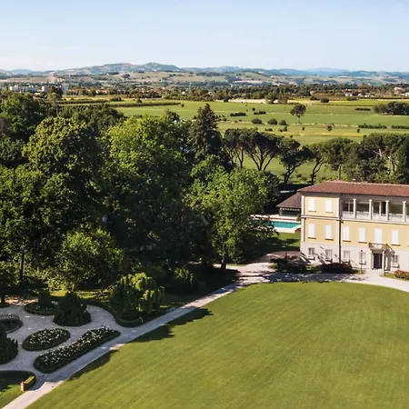 Resort Abbondanzi 4*