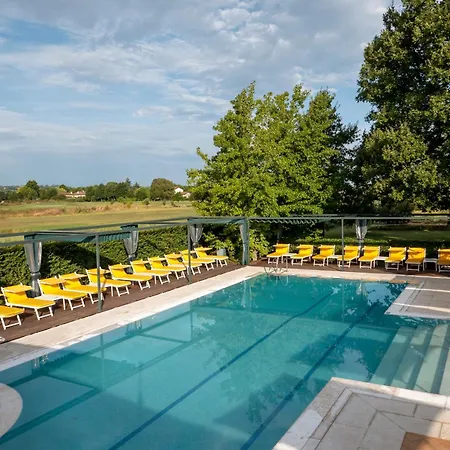 Abbondanzi Resort 4*